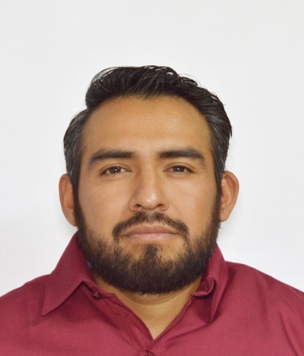 Armando De Los Santos Mart&iacute;nez