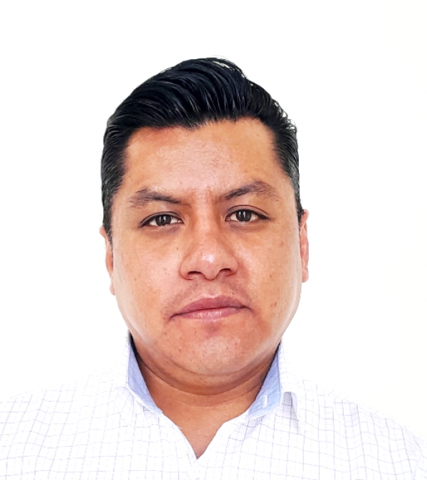 Edrei Hern&aacute;ndez Librado