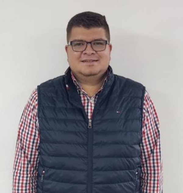 V&iacute;ctor Manuel Tejeda Gurrola