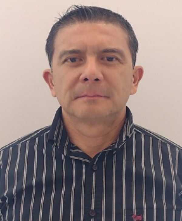 Adrian Del Bosque Rosario
