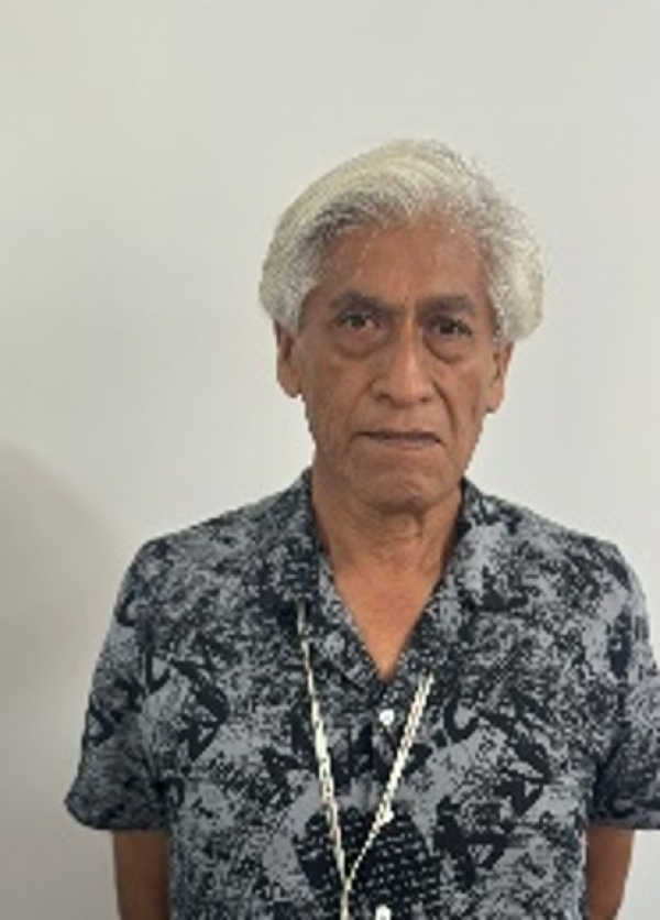 Alberto Germ&aacute;n Flores Arce