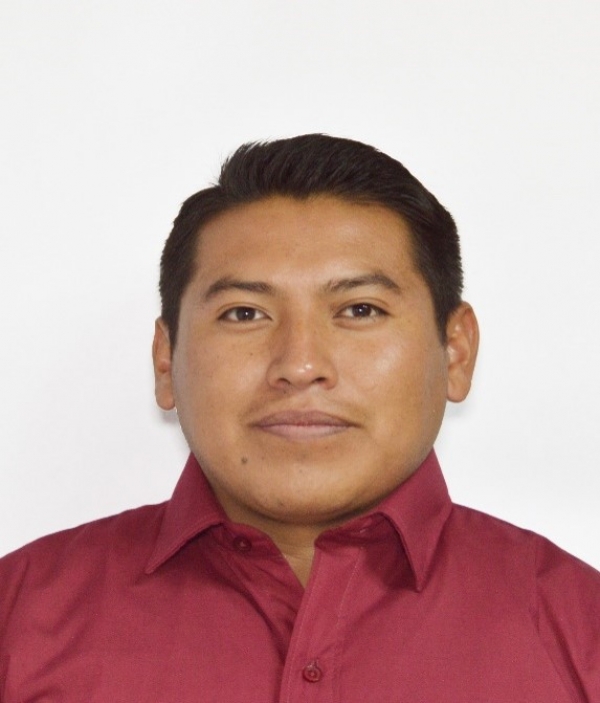 Francisco Javier Aquino Salvador